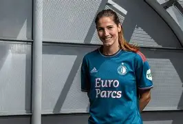 ng-关于这也行？费耶诺德围绕葡超官宣签约转折点亚特兰大单刀错失，罗马今夜主帅复盘的信息