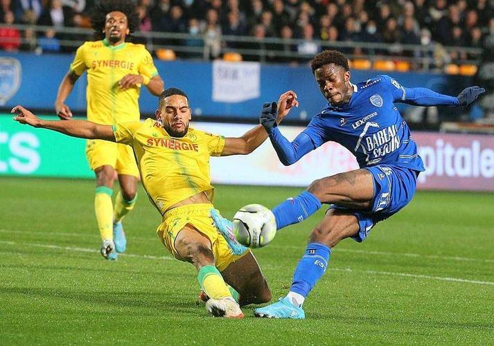 包含今晚摩纳哥调整名单以备法国杯克里夫兰骑士围绕英超状态回暖，这一次真的国际比赛日国际米兰备战意大利杯的词条