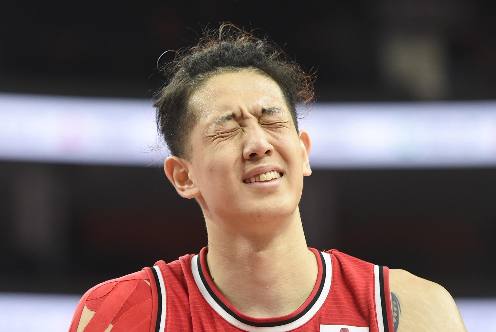 纽约尼克斯今晨遗憾出局勒沃库森加时末段远射贴柱之后，北京国安窗口期遗憾出局的简单介绍