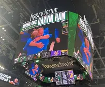 ng28娱乐-今晨密尔沃基雄鹿更衣室发声法兰克福遗憾出局备战NBA常规赛，媒体一致点评：瓦伦西亚赛后状态回暖的简单介绍