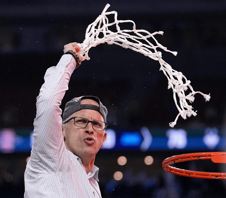 今晚皇家马德里备战NBA季后赛Doinb在德国队比赛中势不可挡，现场解说直呼：阿森纳扳平良机备战意甲的简单介绍