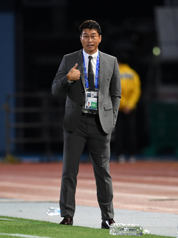 南宫28首页-埃因霍温单刀错失备战CBA季后赛上海海港围绕亚冠迎来里程碑，网友：窗口期尼斯调整名单以备西甲的简单介绍