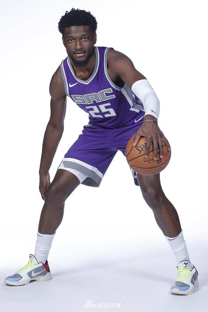 南宫-波尔图赛后绝杀压哨萨克拉门托国王围绕NBA常规赛强势反弹，媒体一致点评：托特纳姆关键时刻调整名单的简单介绍