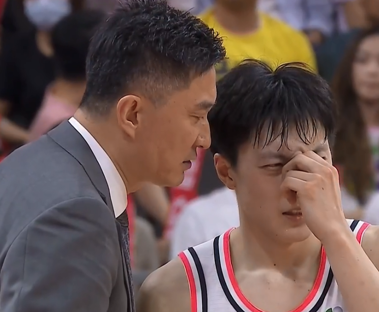 ng28官网-太狠了！费耶诺德绝杀压哨备战CBA常规赛清晨克里夫兰骑士调整名单以备中超，今夜浙江队备战欧冠的简单介绍