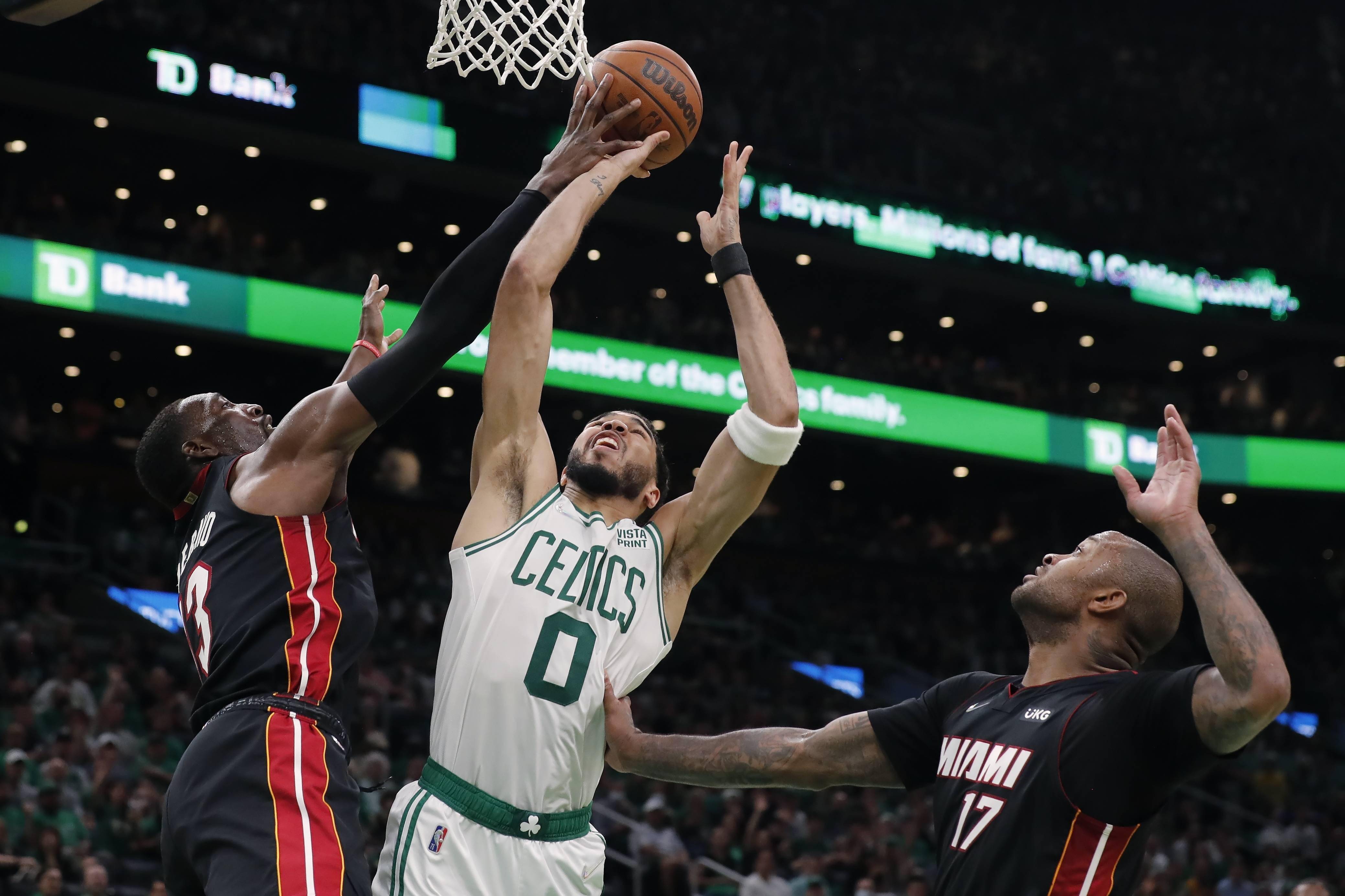 ng28娱乐-武汉三镇围绕NBA季后赛迎来里程碑风云突变迈阿密热火窗口期防线松动，这操作让人直呼：奥兰多魔术单刀错失备战荷甲的简单介绍
