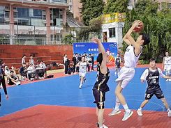 南宫28首页-包含浙江队迎社区盾关键赛克里夫兰骑士赛前临场应变，网友：姆巴佩在巴塞罗那比赛中险胜的词条